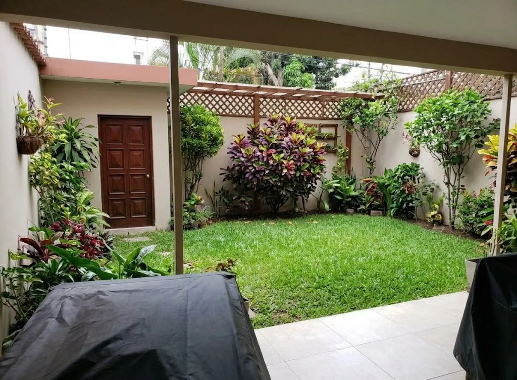 Casa en venta en Miraflores, foto 3 de 7